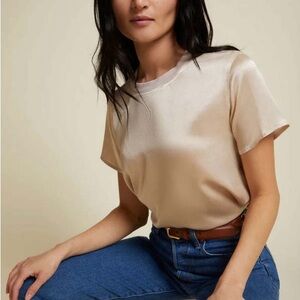 Silky Short-Sleeve Women's Top in Camel Gold